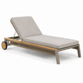 Lettino prendisole in alluminio con cuscini beige e ruote